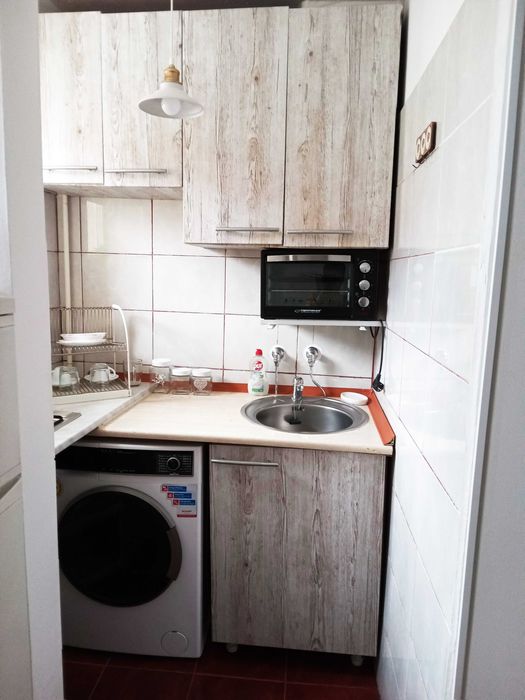 Proprietar inchiriez garsoniera cf.2 -  Zona B-dul Unirii- Zepter