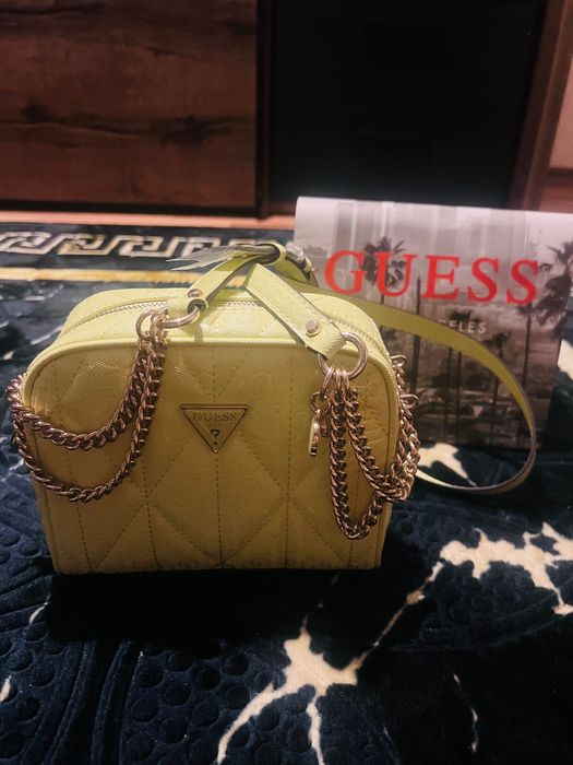 Guess оригинална дамска чанта