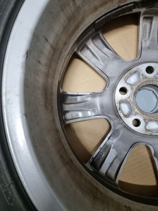 Set 4 Jante aluminiu BORBET cu  anvelope de iarna Dunlop 205/55 R 16