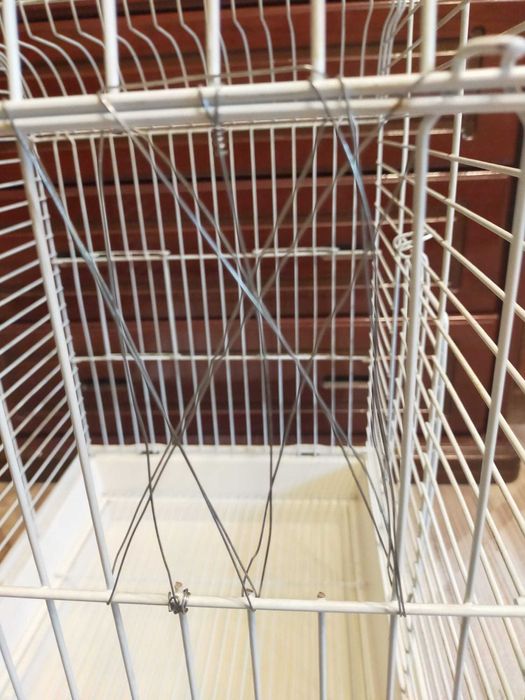 Клетка для попугаев
