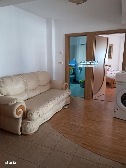 De inch   apartament  ultracentral  3 cam toate dotarile si terasa