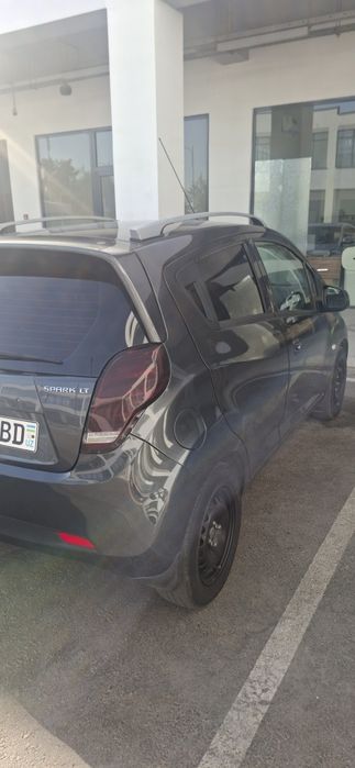 Продаётся спарк автомат с газом.