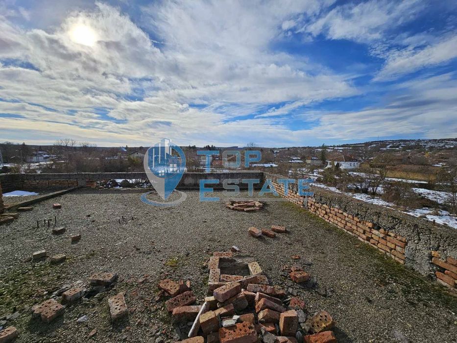 Продава се Къща в с. Царски извор, Област Велико Търново - 230 кв.м за 40 €/кв.м - Снимка #9