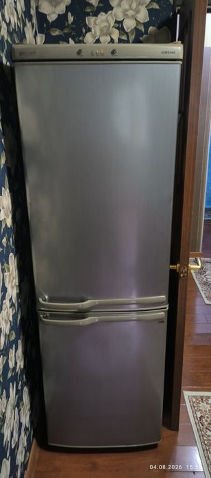 Продам холодильник Samsung
