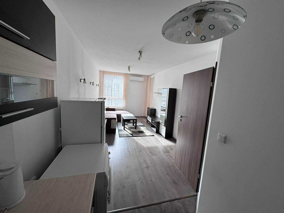 Дава се под наем Двустаен апартамент в София, Център - 65 кв.м за 648.21 € - Снимка #8