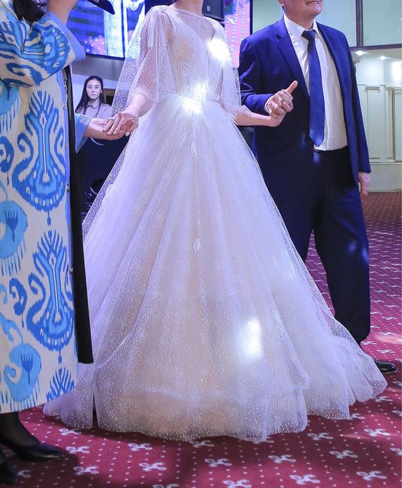 Продам свадебное платье Rara Avis