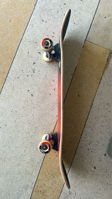 Skateboard firefly