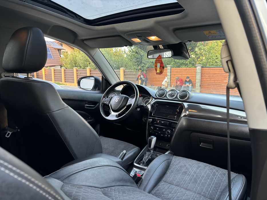 Suzuki vitara 2019 1.4 benzina luxury line