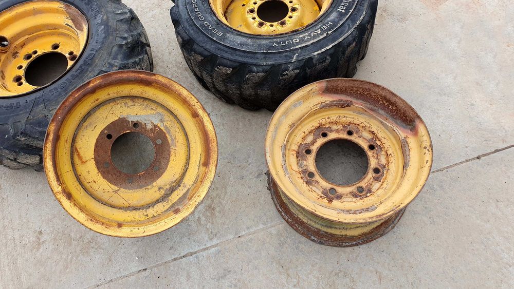 Anvelope, janta, anvelopa Bobcat, miniincarcator, Gehl, Komatsu, CAT