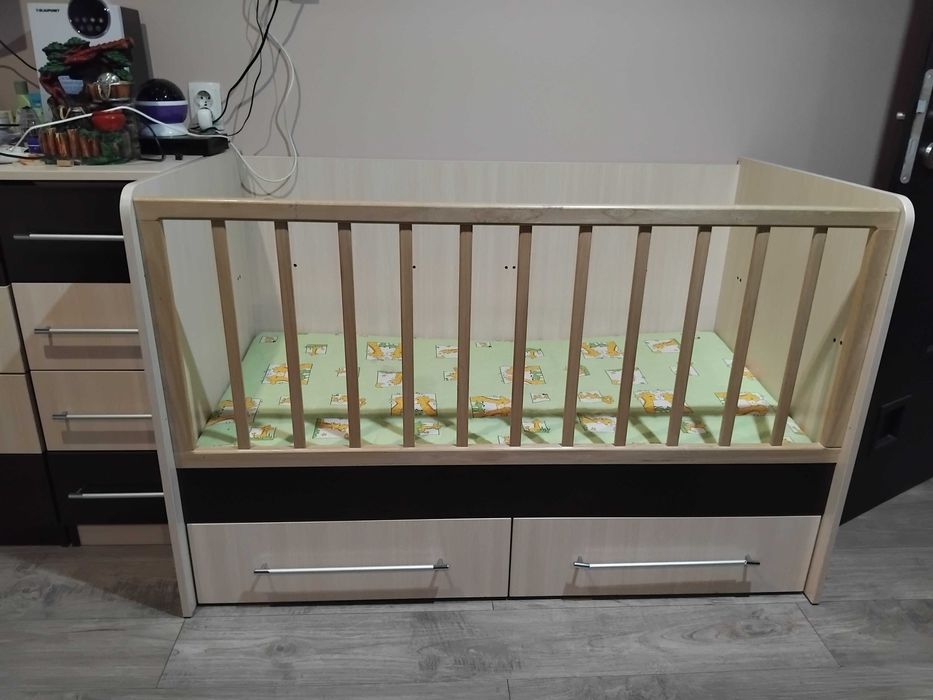 Детско креватче с размери 144×77