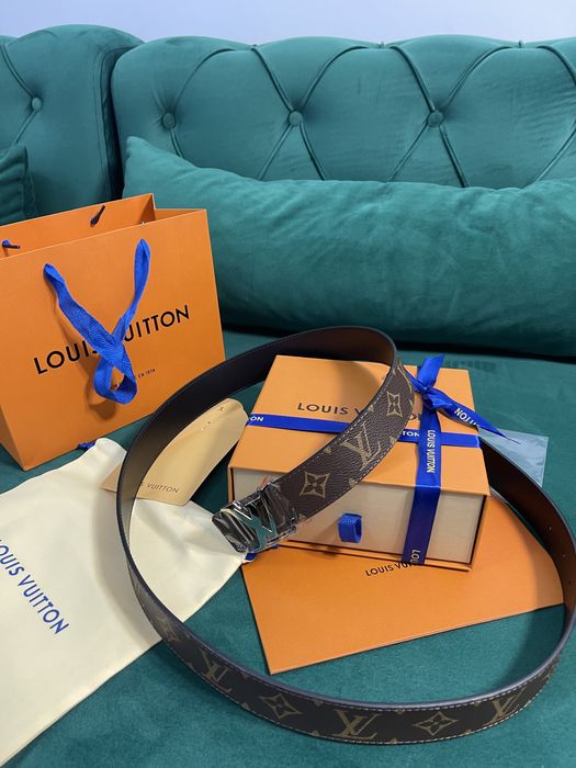 Curea Louis Vuitton piele naturala 100% Full Box colectie noua