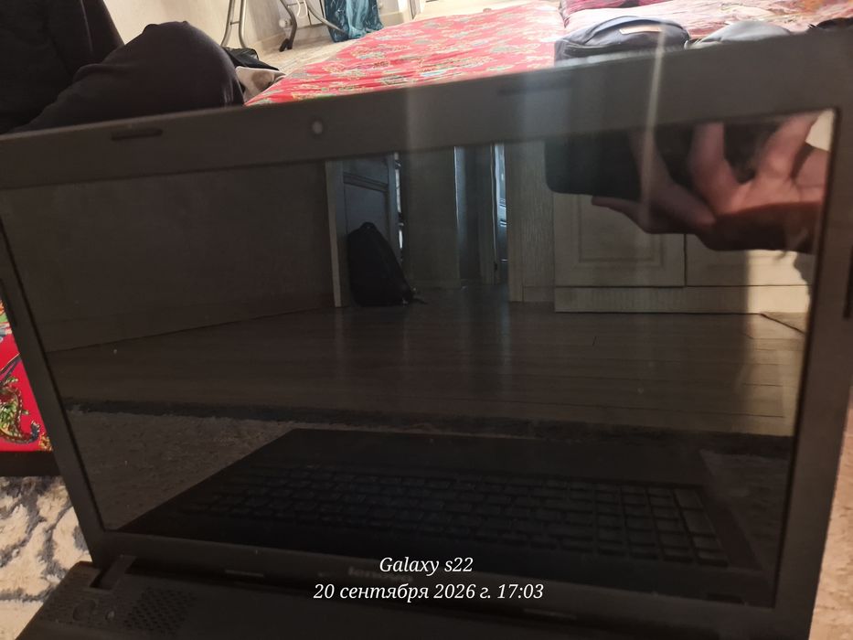 Продам 2 ноутбуки старые