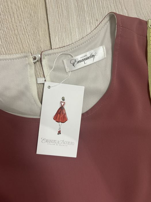 Rochie eleganta roz prăfuit, mânecă bufantă, insert alb