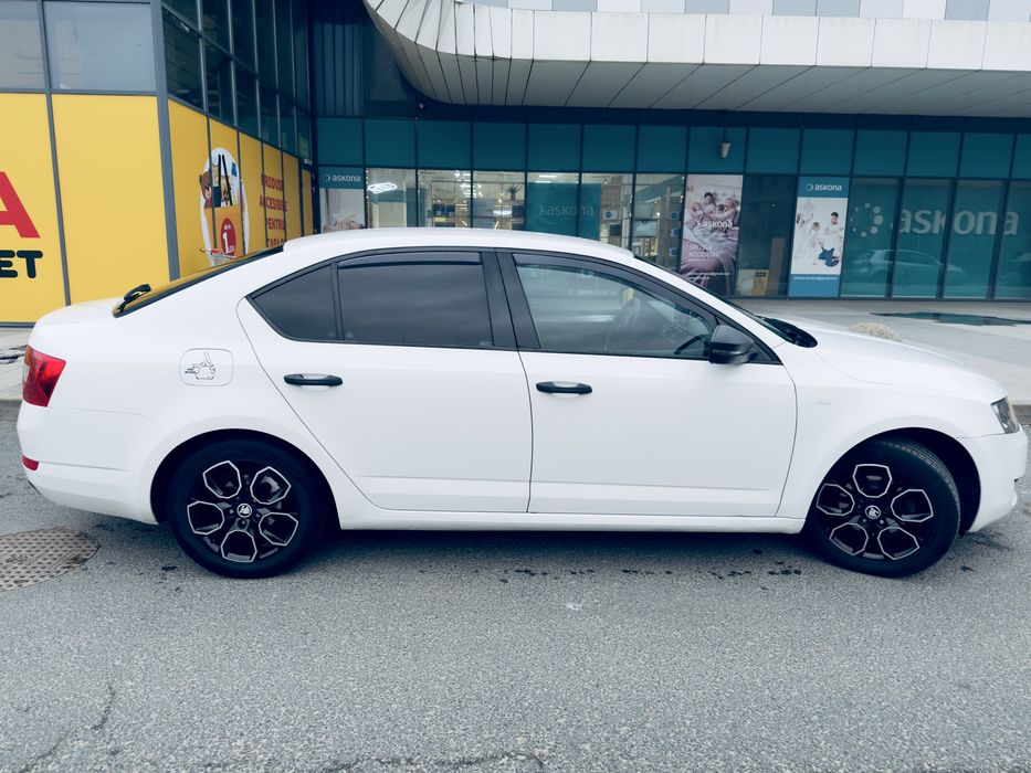 SKODA Octavia 2016 — imagine 5