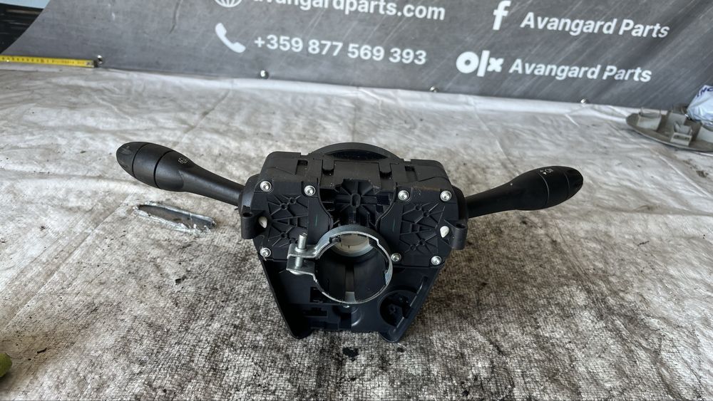 Mini Cooper R56 конзола волан