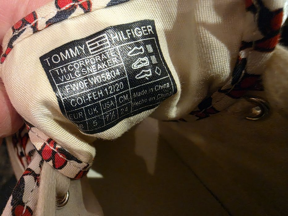 Кецове Tommy Hilfiger , 38 номер