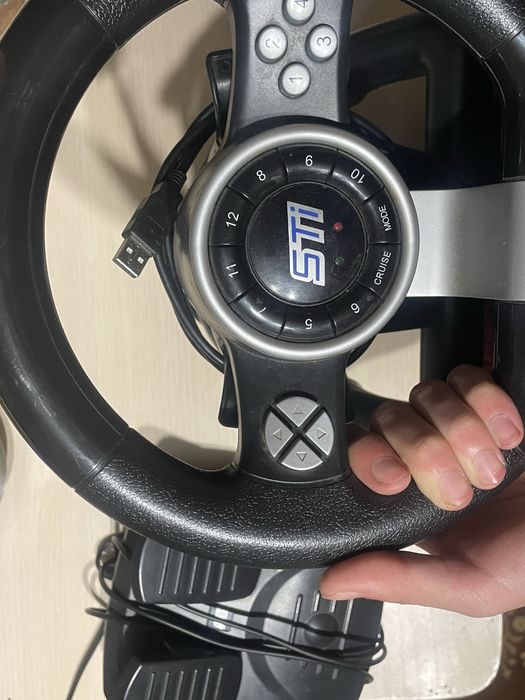 Продам руль вроде робочий точно не знаюп роверить не где