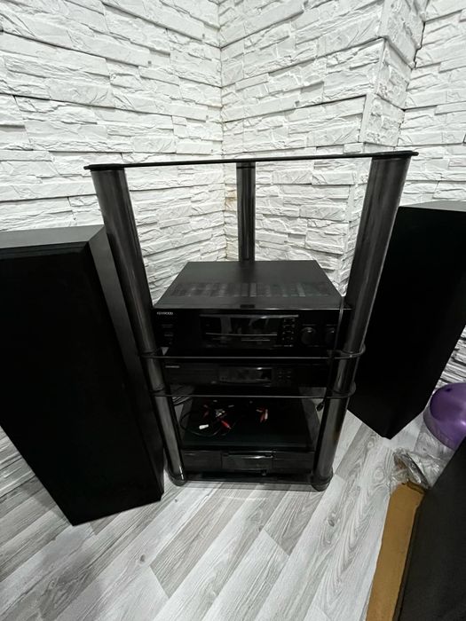 Уредба Kenwood с тонколони Palladium