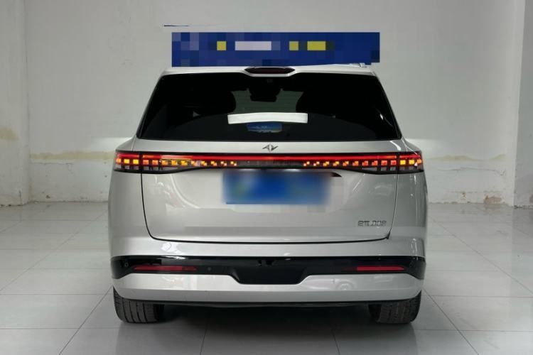 Dongfeng ep008 gibrid 6 oʻrindiqli