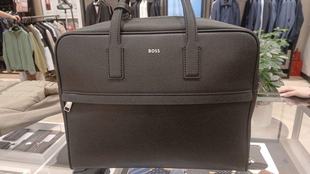 Кожанная сумка портфель