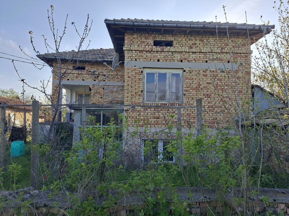 Продава се Къща в с. Червенци, Област Варна - 91 кв.м за 280 €/кв.м - Снимка #2