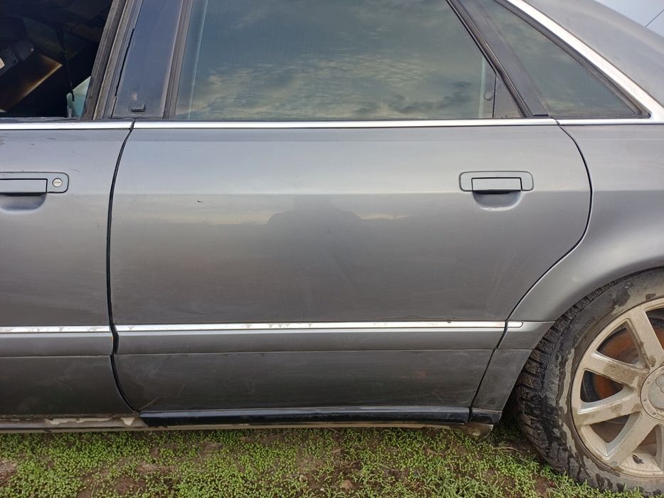 Двери на ауди а8