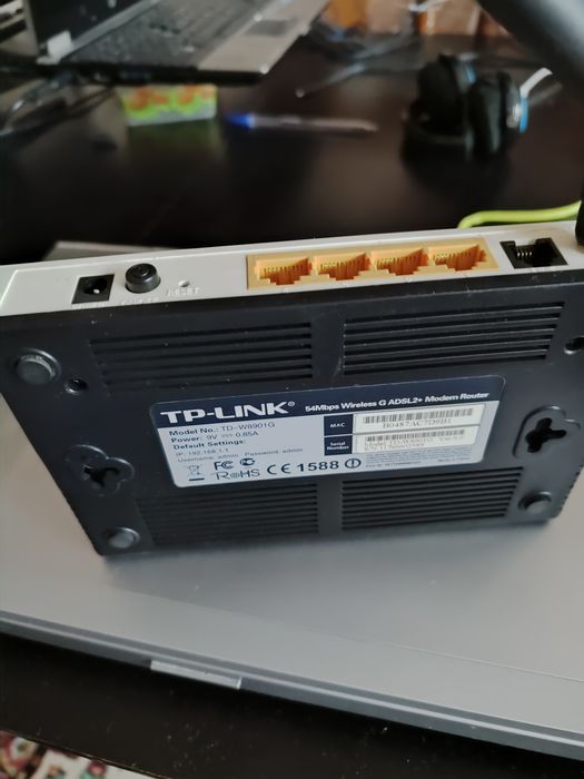 Роутер TP- Link , modem ZyXEL ADSL-2 с портамиUSB & eternet