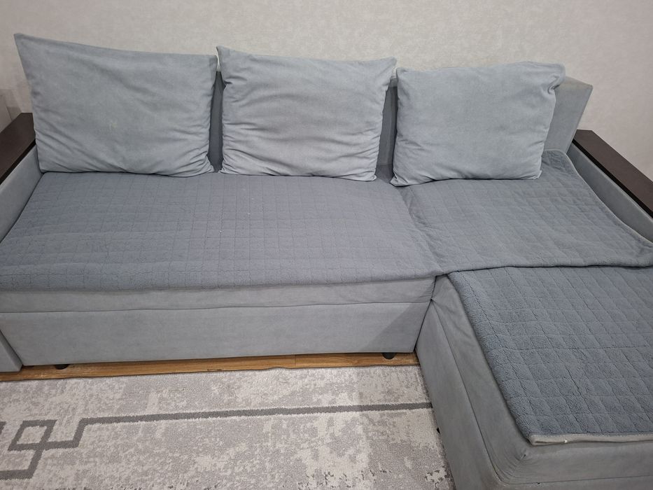 Продам угловой диван