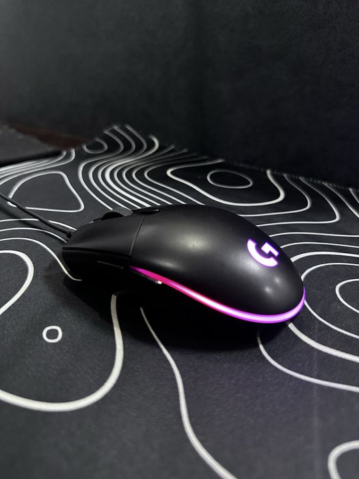 Продаю игровую мышку Logitech G102