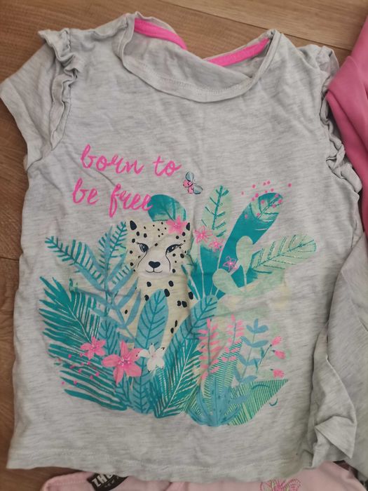 Дрешки за момиченце