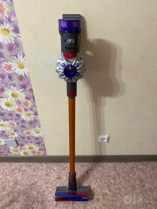 Беспроводной пылесос Dyson V8