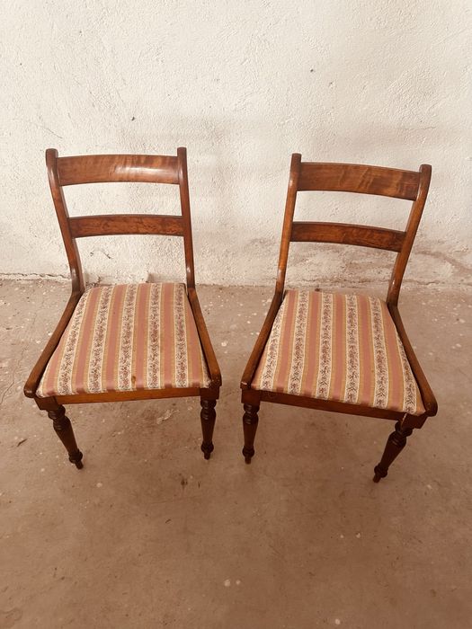 Комплект 2 трапезни стола от масивно дърво – стил Biedermeier