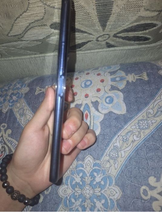 Vivo y31  продам