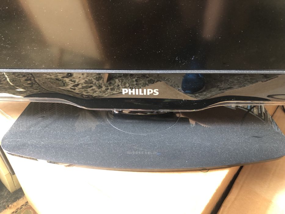 Телевизор Philips 42PFL5405H/12