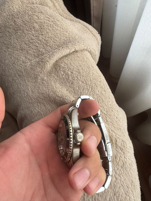 Vând    ceas    Rolex