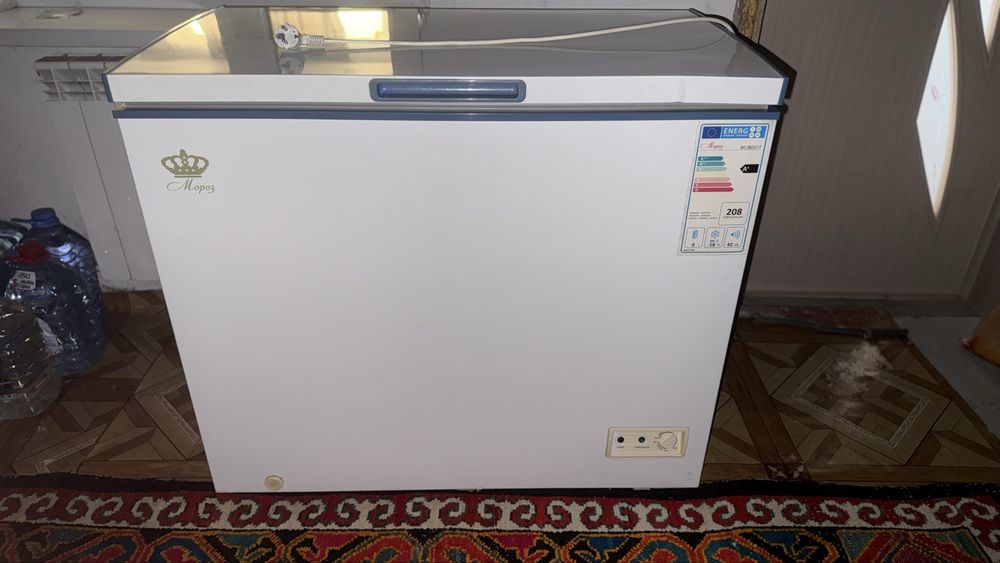 Продам морозильник