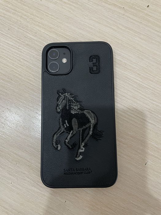 Пподам iPhone 11.