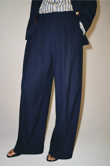 Vand Costum Zara nou