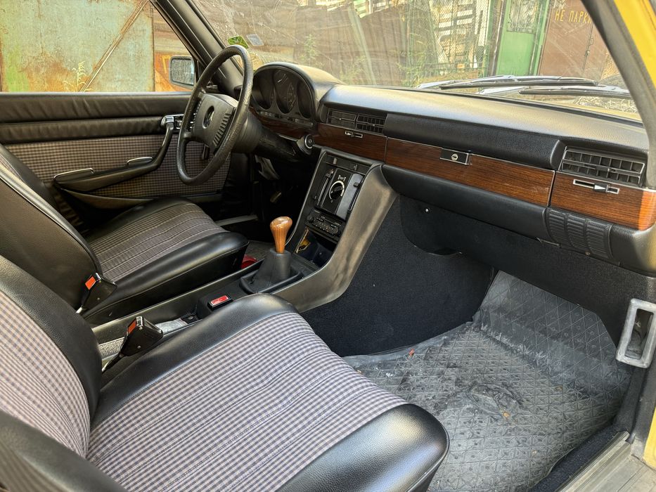Mercedes Benz 280 SE 1976