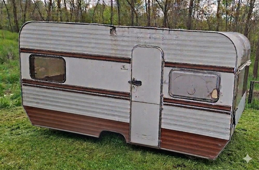 Rulota fara sasiu / cabina paza / baraca / container / atelier scule