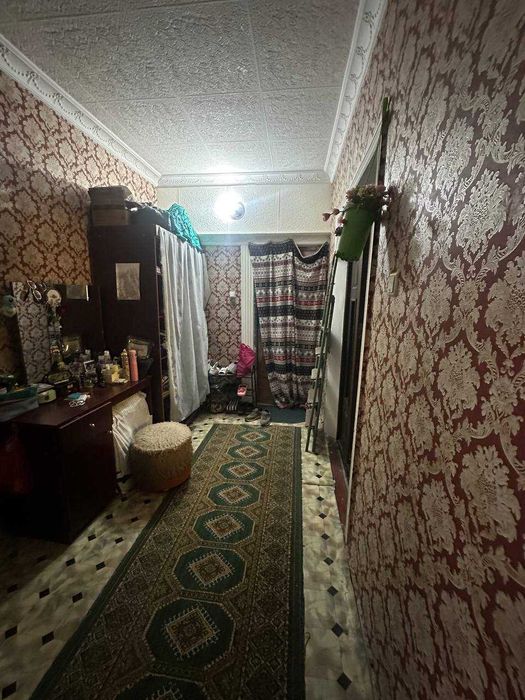 Куйлюк 5 массив 3/1/4, франция балкон 2*6 с огородом, 78 м2, не торец