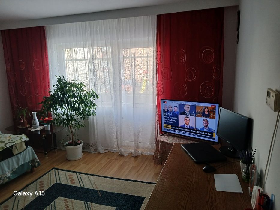 Vând garsoniera în Mioveni, 42mp, Robea