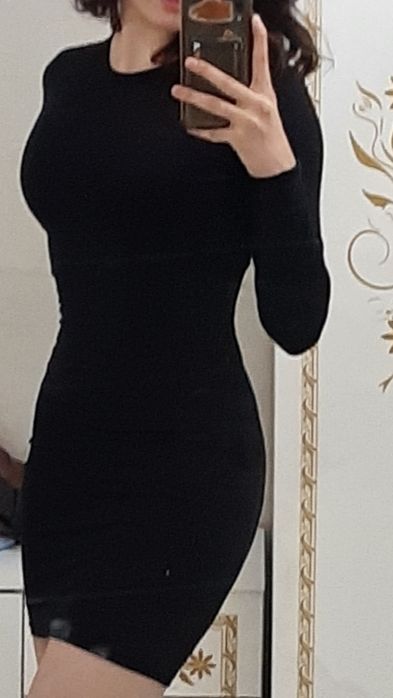 Обтягивающее платье