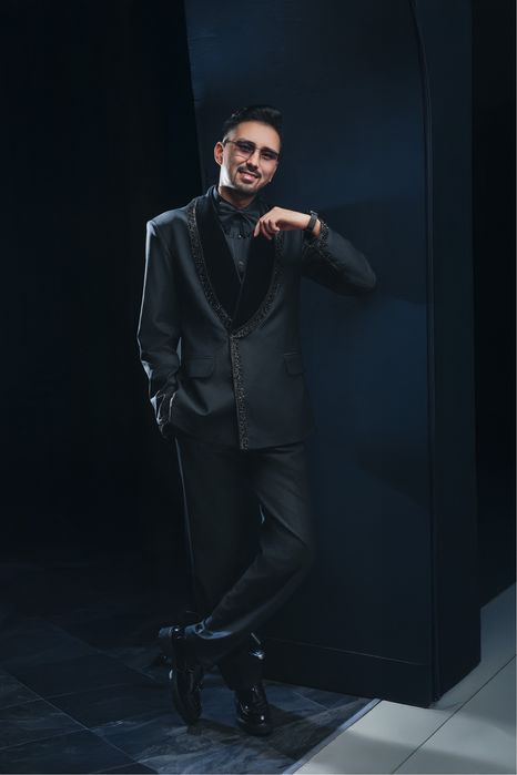 Кәсіби шоумен, тамада-Айбек Арман