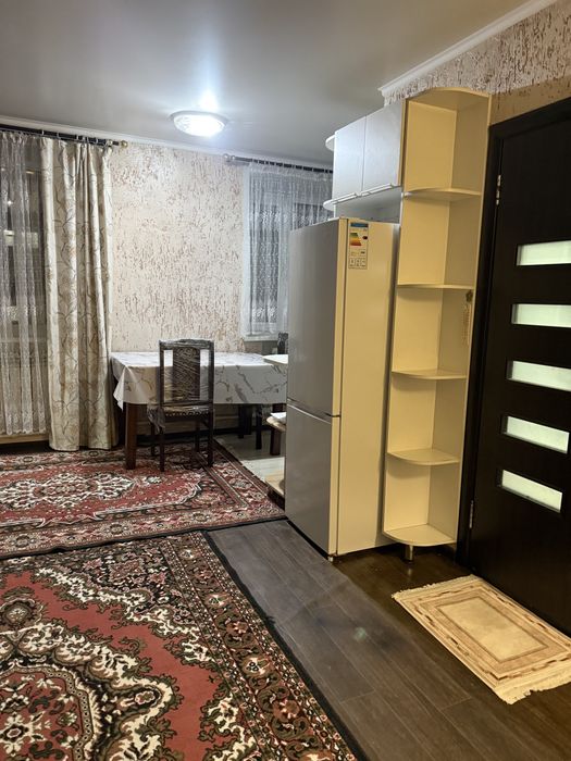 Сдам 2 х ком квартиру