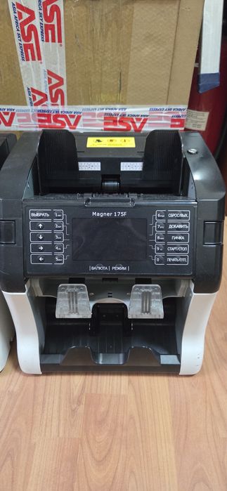 Счетчик банкнот Magner 175 F (Б/У)