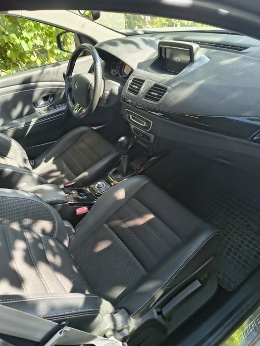 Vând Renault Megane 3 break 1,6 dci, 9/2015