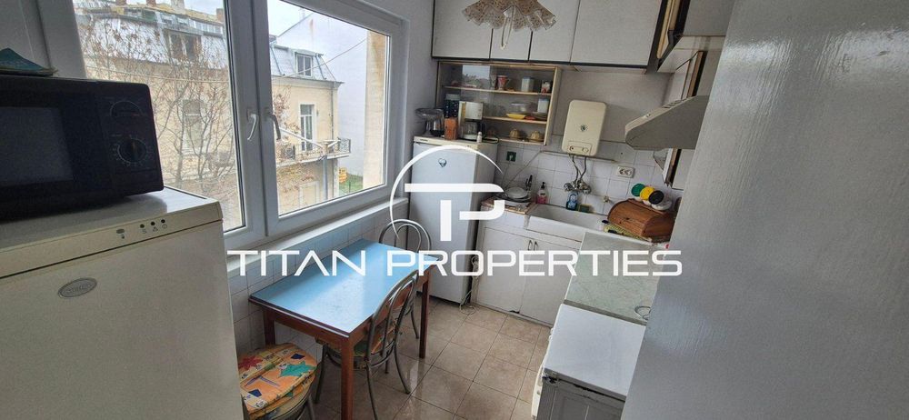 Тристаен, под наем, ж.к Възраждане