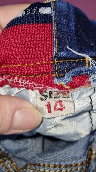 Джинсы в отличном состоянии