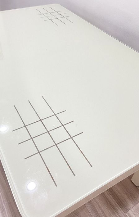 Стол металл ,стекло.